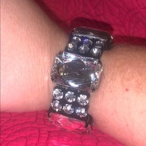 Stretchy rhinestone bracelet